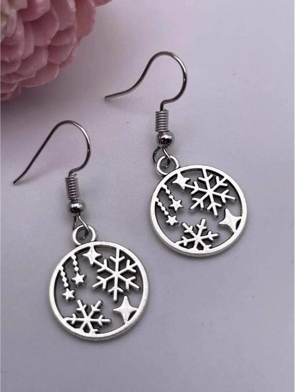 New Winter ❄️ Beauty Circle Round Snowflakes ❄️Star Drop Earrings